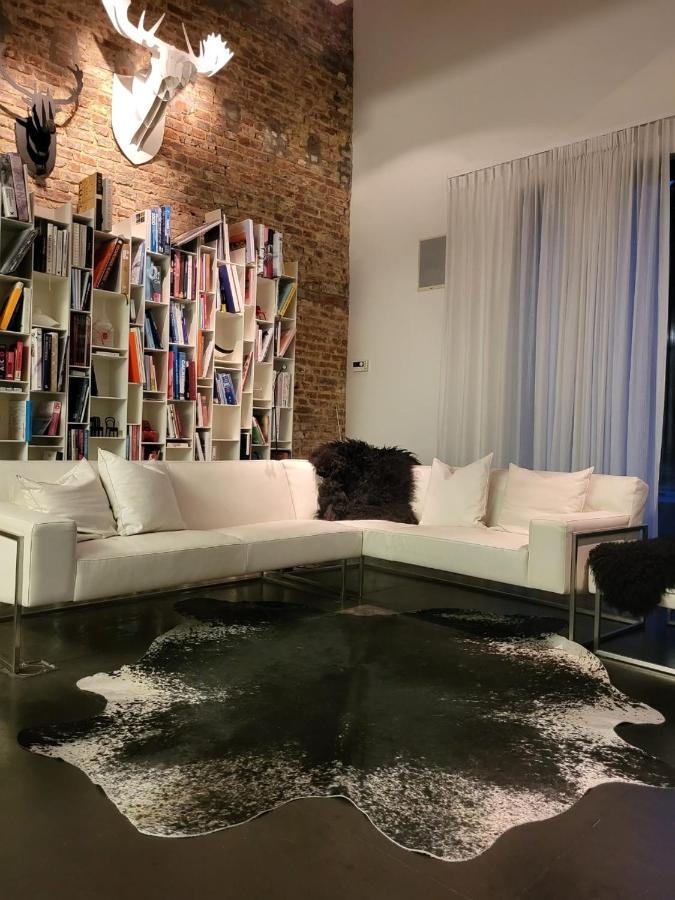 Gezellige Moderne Woning Met Zwemvijver Halle  Zewnętrze zdjęcie