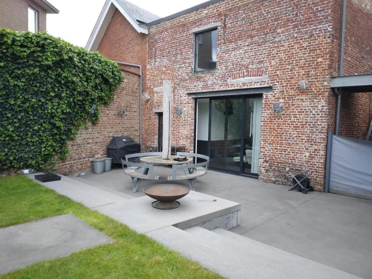 Gezellige Moderne Woning Met Zwemvijver Halle  Zewnętrze zdjęcie